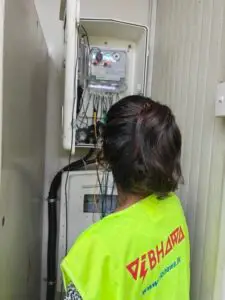Energy Meter Calibration Services By Vibhawa Consultants 5 Vibhawa engineer calibrating energy meter using field test equipment for accuracy testing