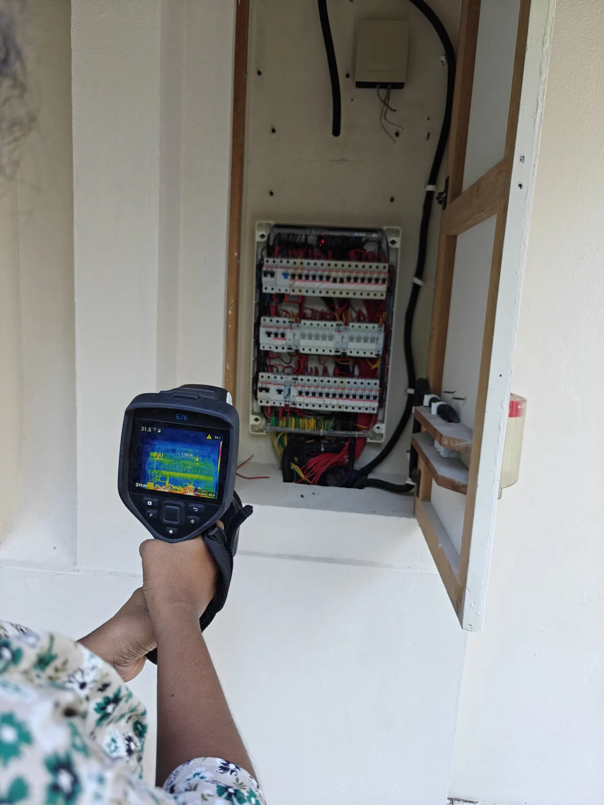 Thermal camera scan of a villa distribution board at Conrad Maldives Rangali Island